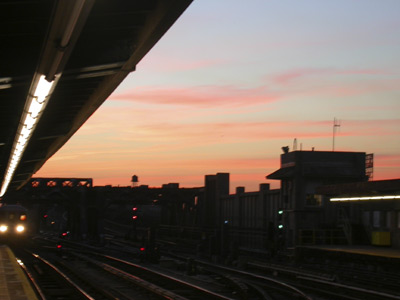 4th Ave, F Train